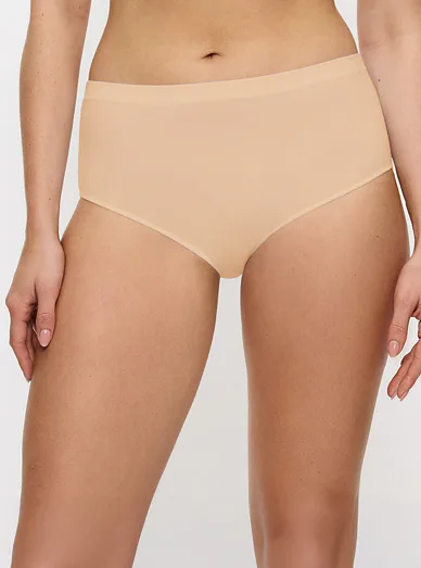 Triumph kalhotky s vysokým pasem béžové - tělová